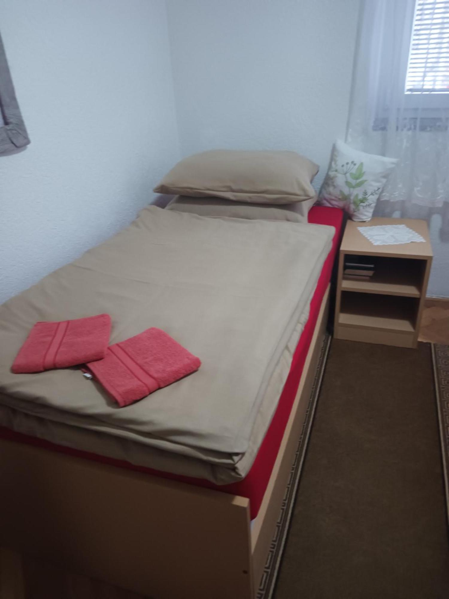 Apartman Pavelic Lovinac  Exterior foto